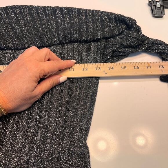 KEEPSAKE The Label Metallic Off the Shoulder Knit Midi Dress Size Small - Picture 8 of 8